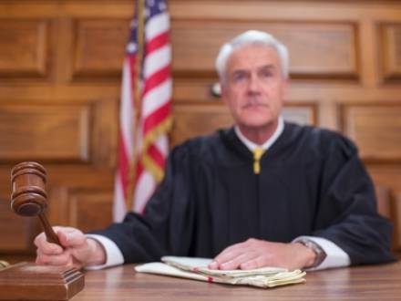 IL defense lawyer